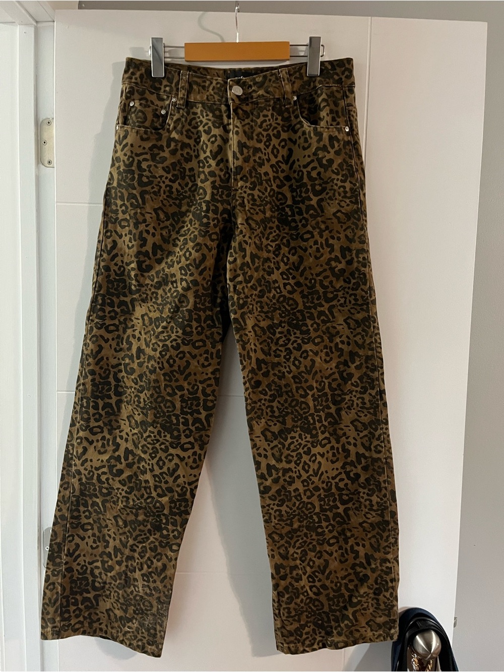 Refuge Leopard-Print Jeans - Brown & Black